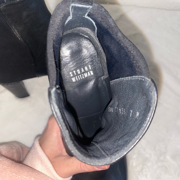 Stuart Weitzman Stretch leather healed booties size 7 - Picture 2 of 4